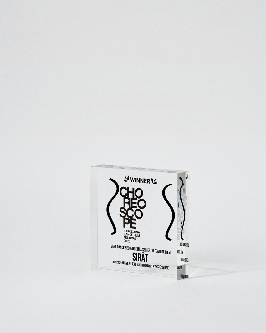 Acrylic award in personalized VITRA MINI plaque format, Sustain Awards