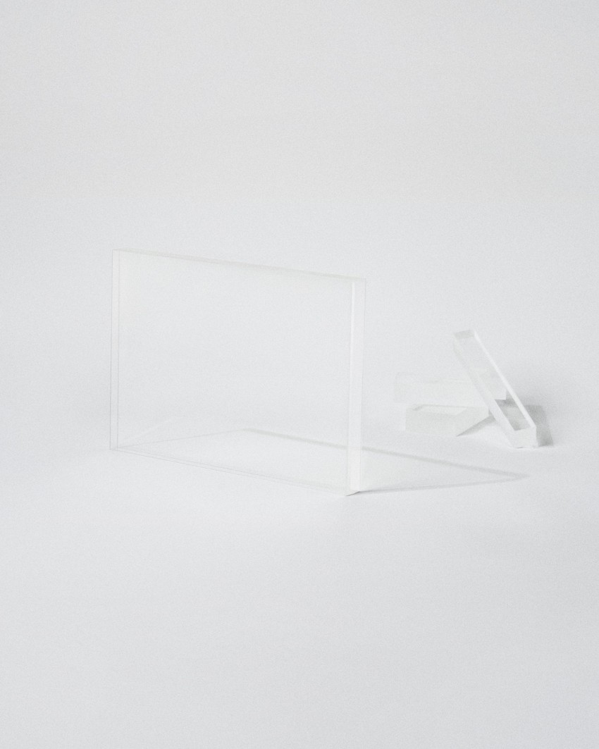 Acrylic award VITRA CUSTOM A4 rectangular Plaque format to personalize Sustain Awards