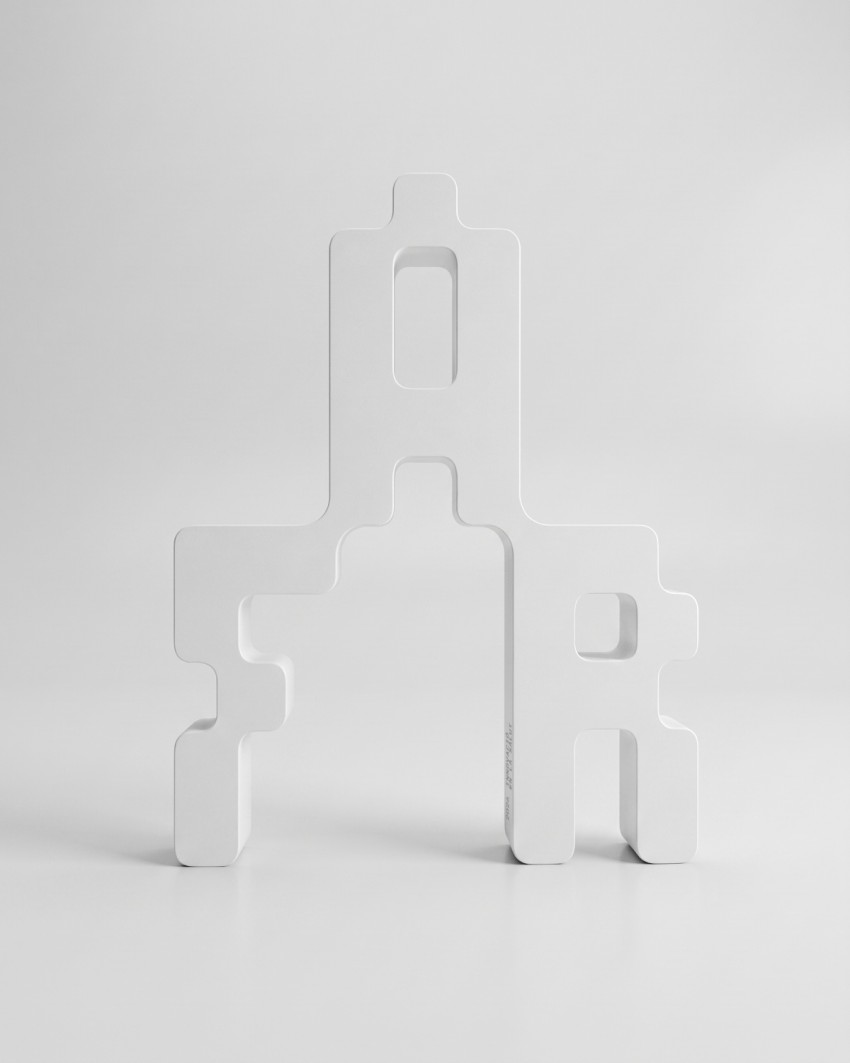 Custom trophy for Diari ARA – Premis FAR, 2026, made by Sustain Awards, front view