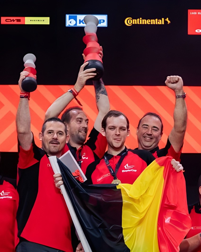 Custom trophy StaplerCup – Aschaffenburg Finals, 2026, made by Sustain Awards